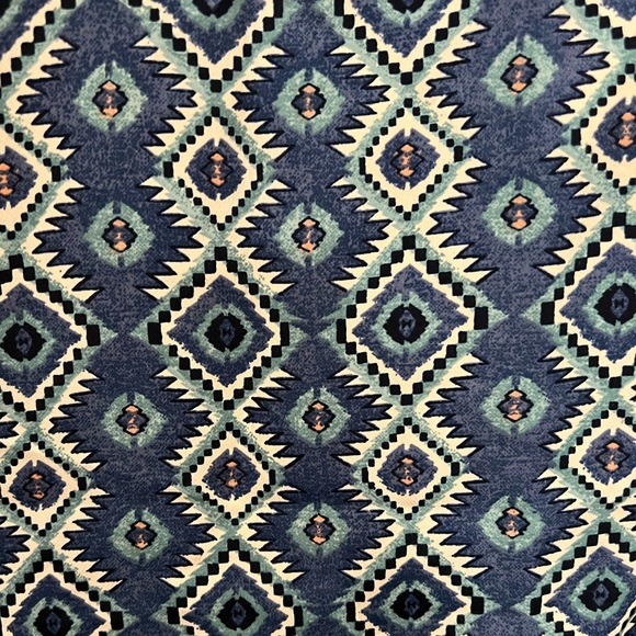 Hollister Fun Blue Tank Top - Picture 4 of 11